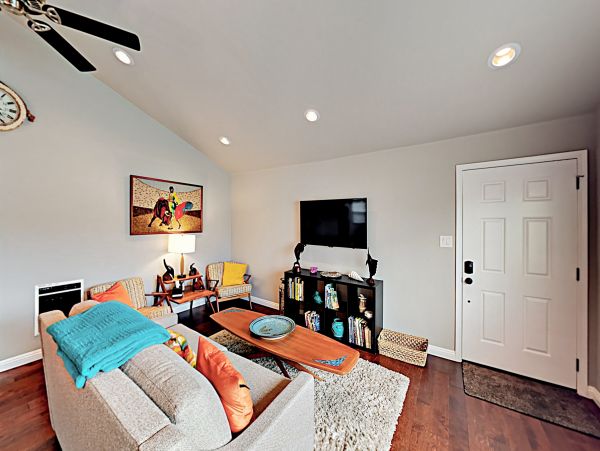 Manhattan Beach Home 1026995