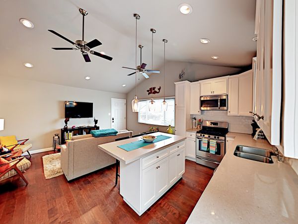 Manhattan Beach Home 1026995