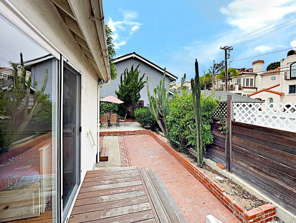 Manhattan Beach Home 1026996