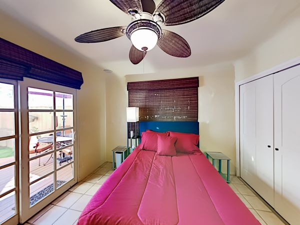 Manhattan Beach Home 1027001