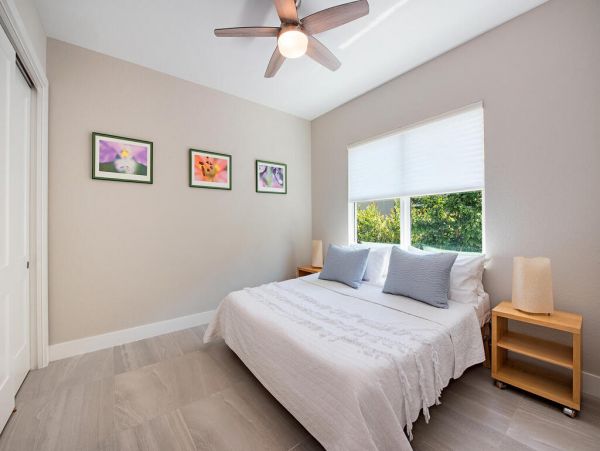 Beautiful & Cozy 4 Bedroom Vacation Home with Private Pool