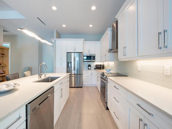Beautiful & Cozy 4 Bedroom Vacation Home with Private Pool