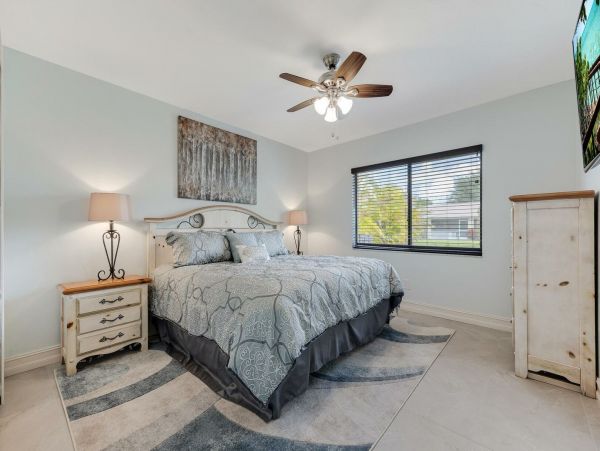 Cape Coral Vacation Pool Home Three Bedroom