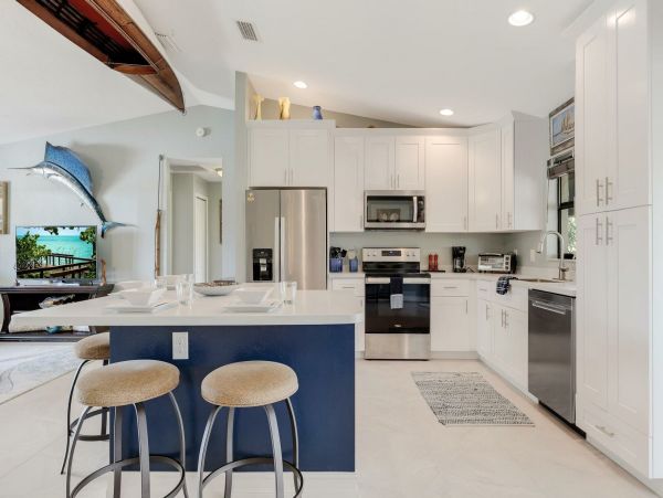 Cape Coral Vacation Pool Home Three Bedroom