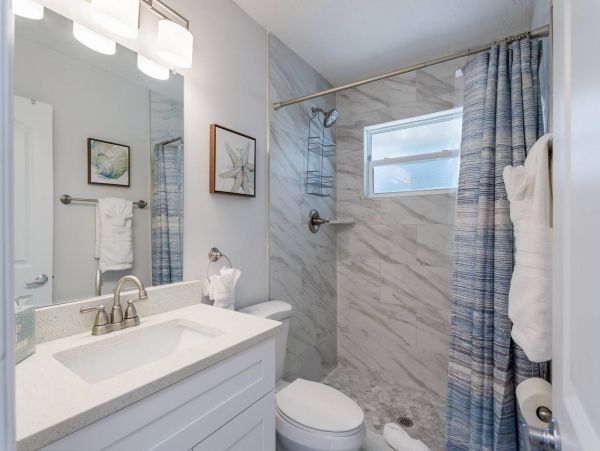 Adorable Sarasota 3 Bedroom Cottage Sleeps 6
