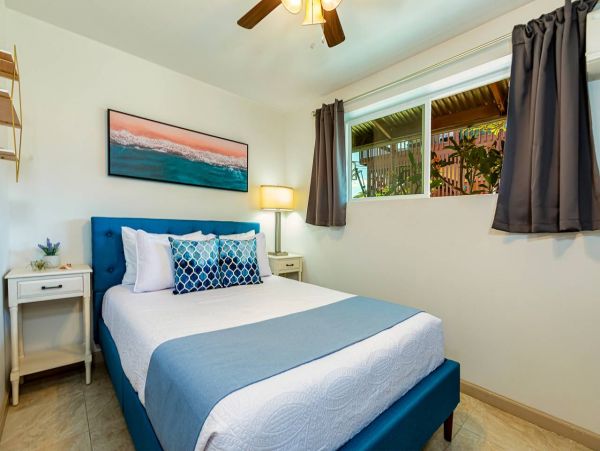Beautiful Kihei Vacation Home Walk to Beach Sleeps 8