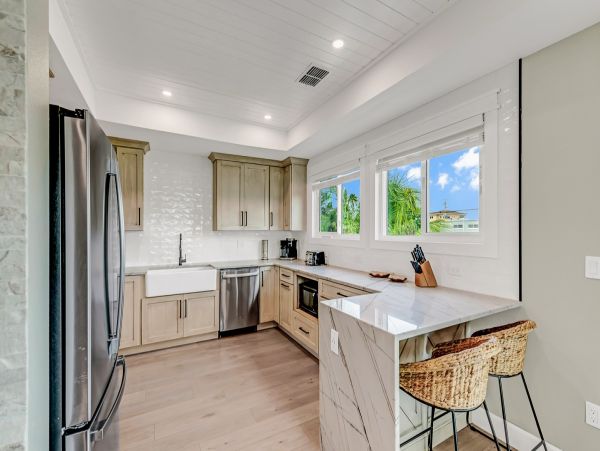 Bradenton Beach Luxury Vacation Pool Home Five Bedrooms