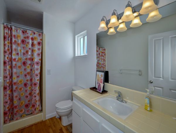Santa Cruz County Home 1027022
