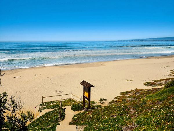 Santa Cruz County Home 1027022