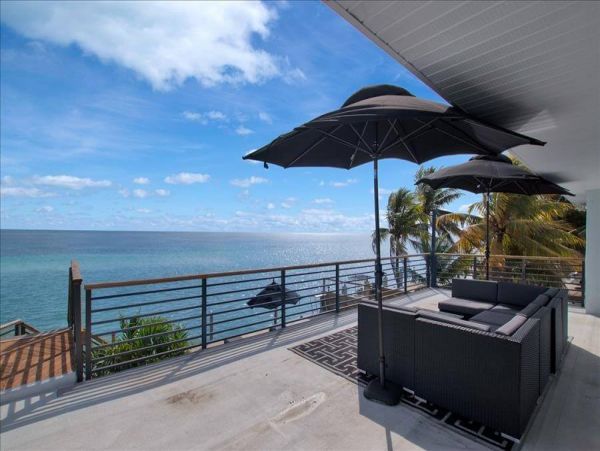 Stunning Marathon Vacation Rental: Heated Pool & Sunsets
