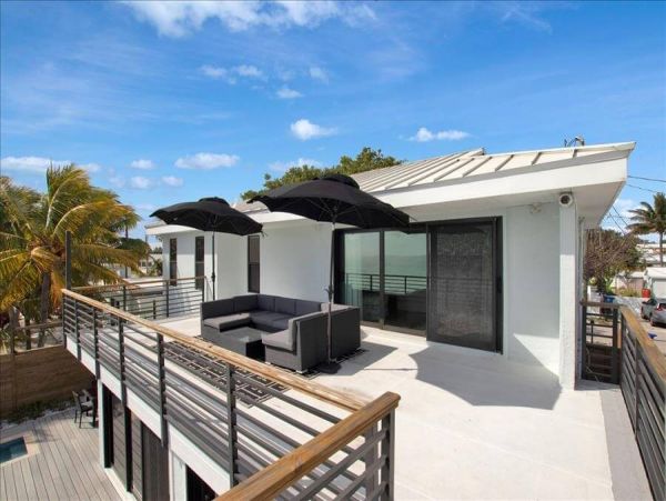 Stunning Marathon Vacation Rental: Heated Pool & Sunsets
