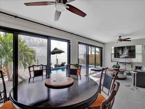 Stunning Marathon Vacation Rental: Heated Pool & Sunsets