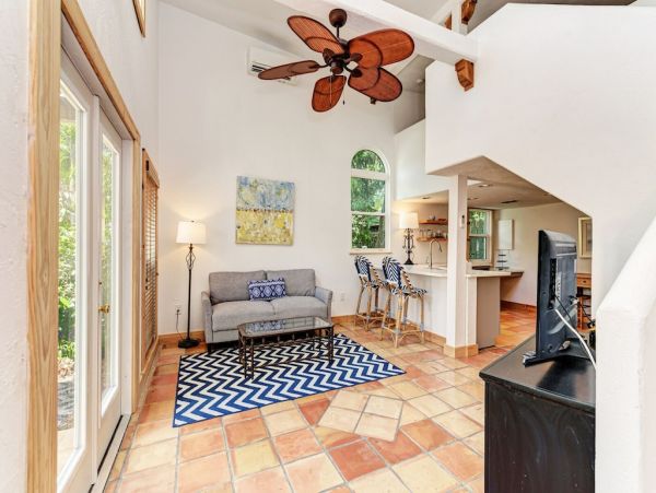 Sarasota Vacation Pool Home Three Bedroom with Guest House