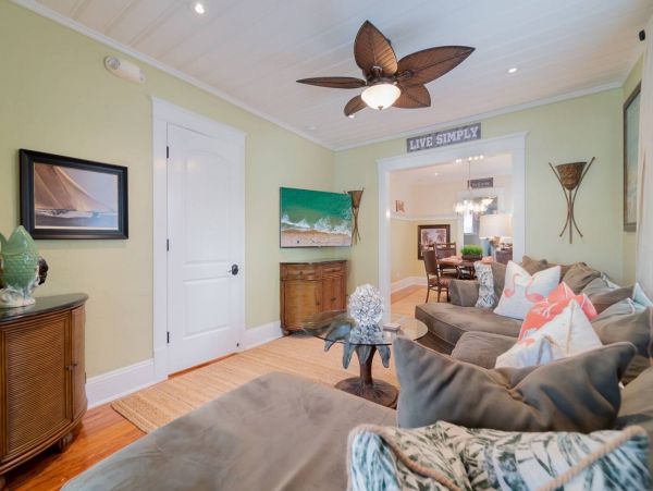 Palm Beach Home 1027077