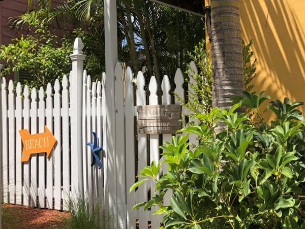 Palm Beach Condo 1027078