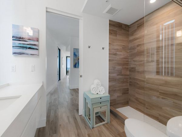 Palm Beach Condo 1027079
