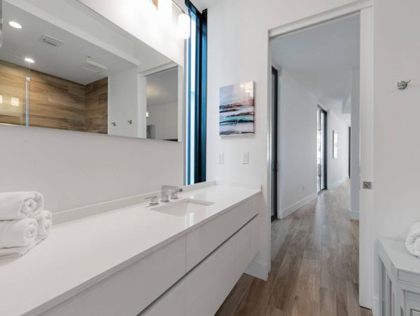 Palm Beach Condo 1027079