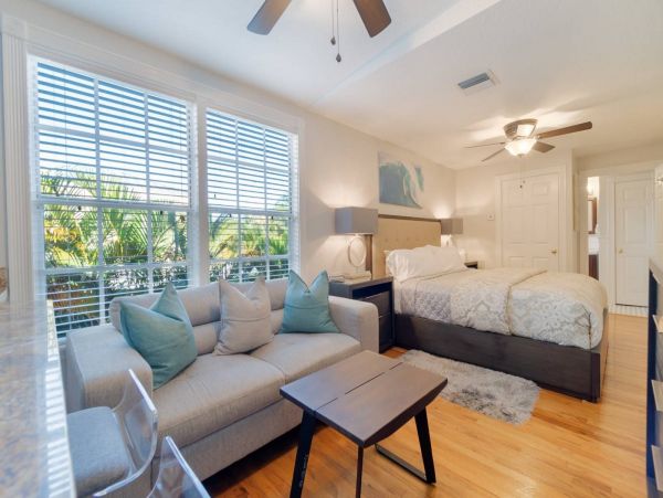 Palm Beach Condo 1027083