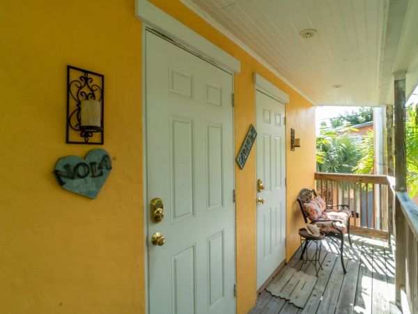 Palm Beach Condo 1027083