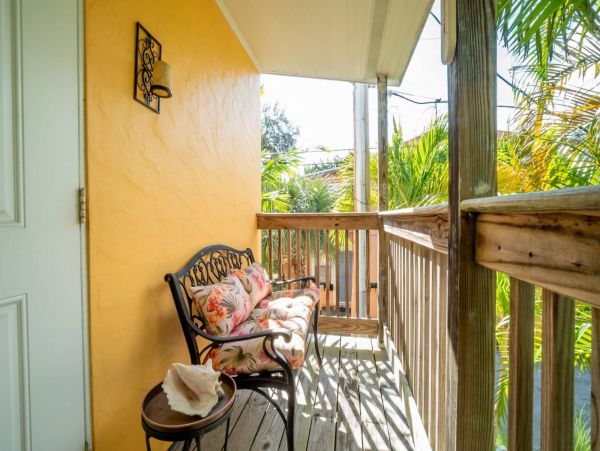 Palm Beach Condo 1027083