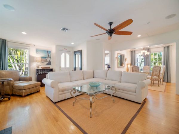Palm Beach Home 1027084