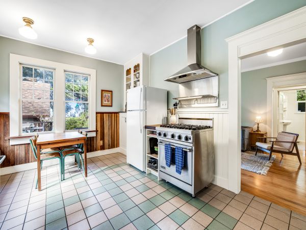 Mendocino Home 1027089
