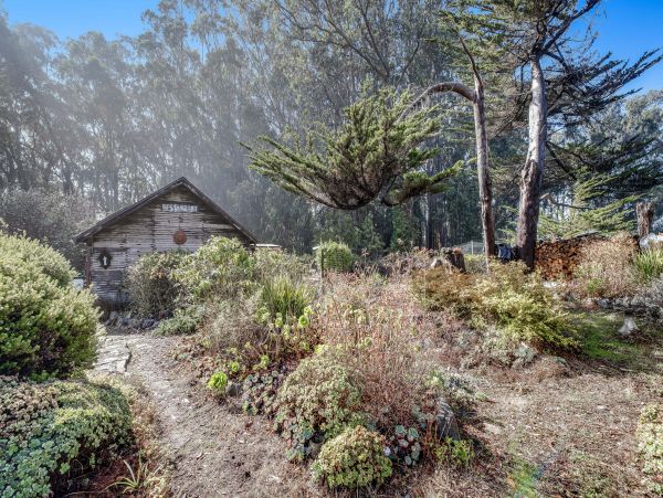 Mendocino Home 1027089