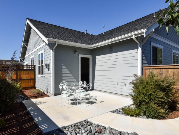 Mendocino Home 1027091