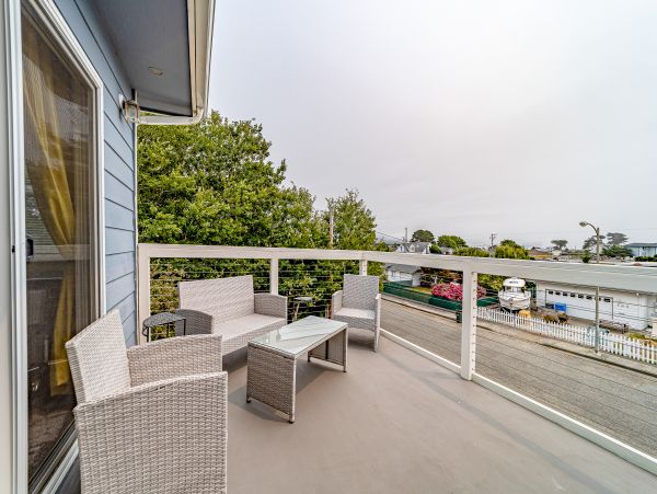 Mendocino Home 1027093