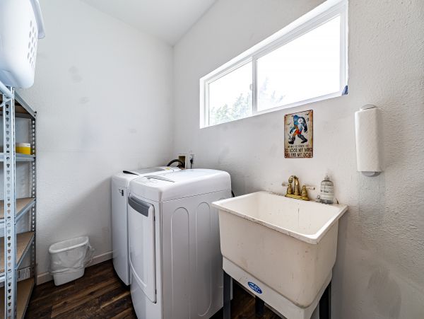 Mendocino Home 1027093