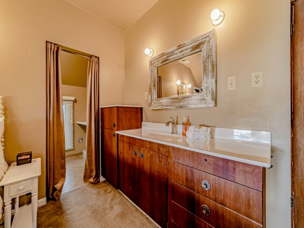 Mendocino Home 1027094