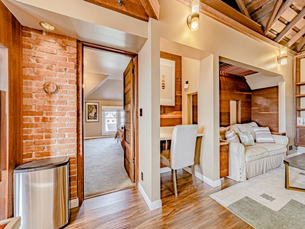 Mendocino Home 1027094
