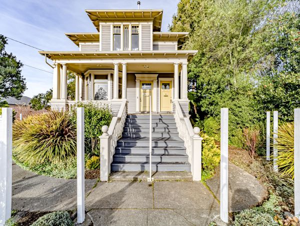Mendocino Home 1027094
