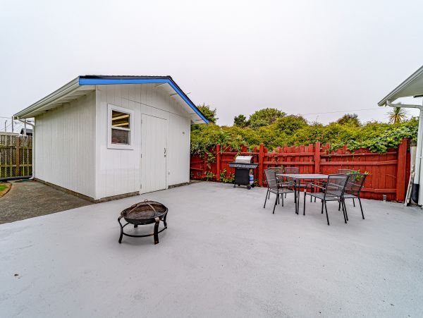 Mendocino Home 1027095