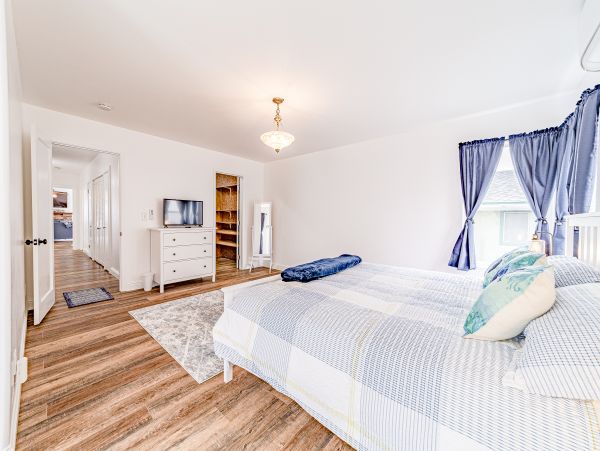 Mendocino Home 1027095