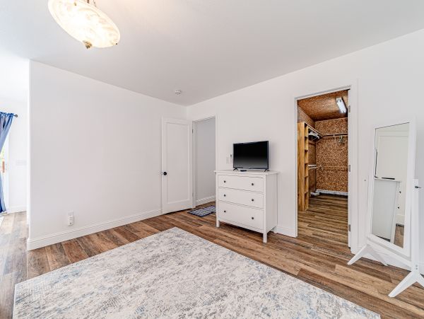 Mendocino Home 1027095
