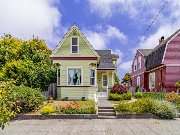 Mendocino Home 1027096