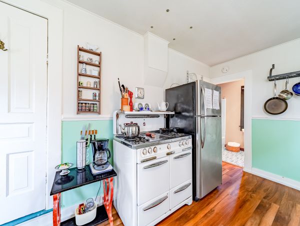 Mendocino Home 1027096