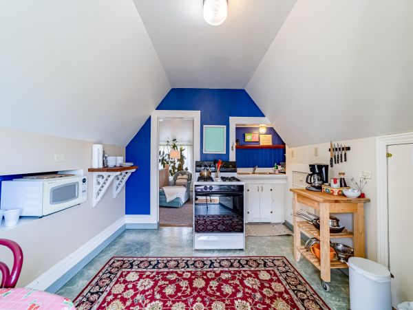 Mendocino Home 1027097