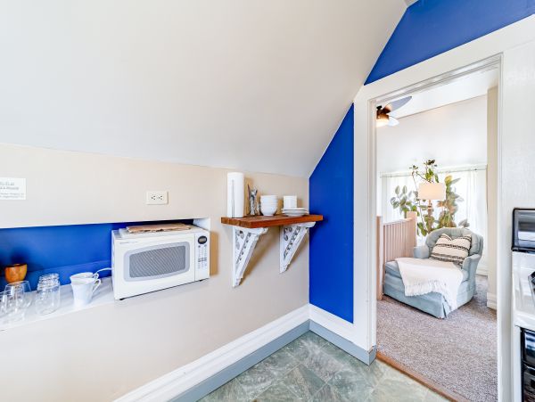 Mendocino Home 1027098