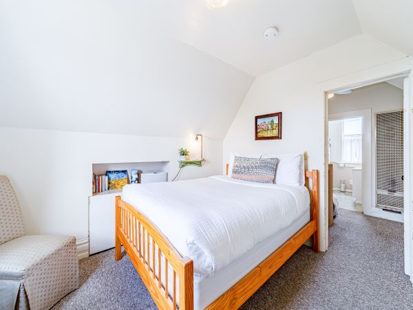 Mendocino Home 1027098