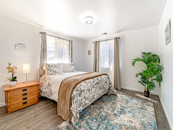 Mendocino Home 1027099