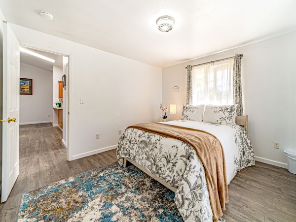 Mendocino Home 1027099