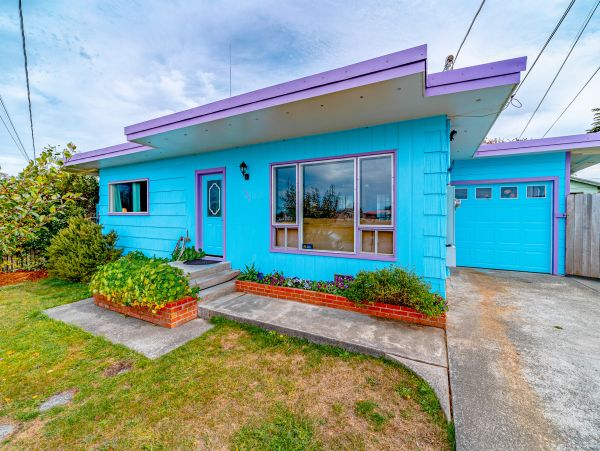 Mendocino Home 1027100