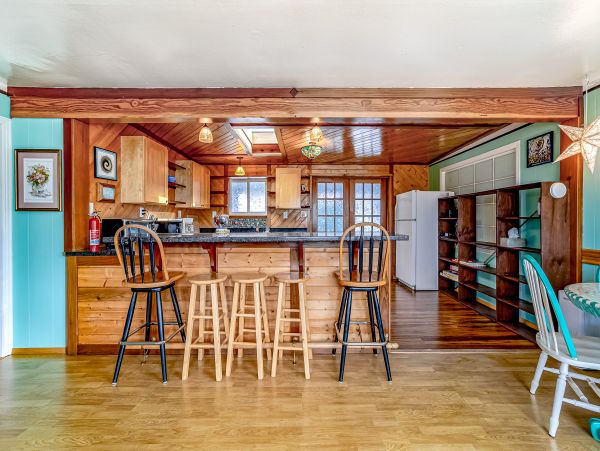 Mendocino Home 1027100