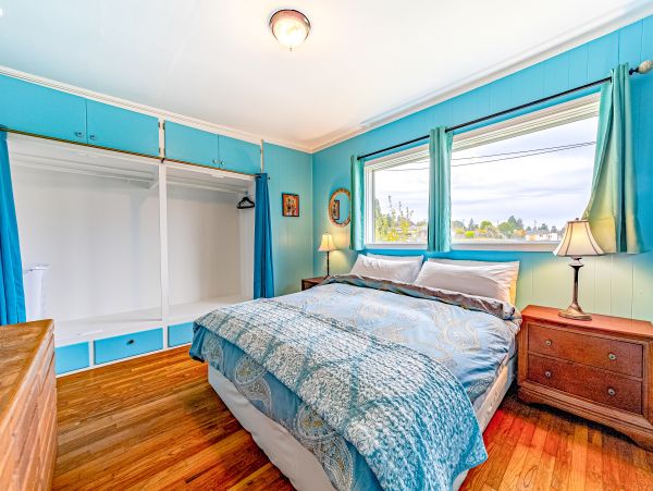 Mendocino Home 1027100