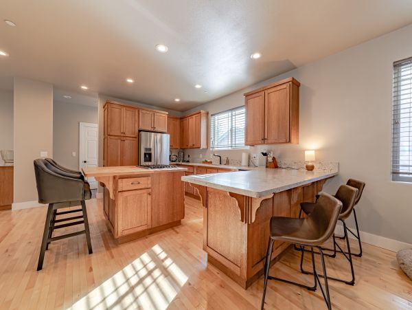 Mendocino Home 1027101