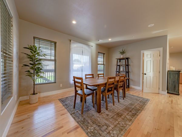 Mendocino Home 1027101