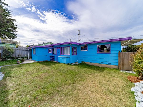 Mendocino Home 1027102