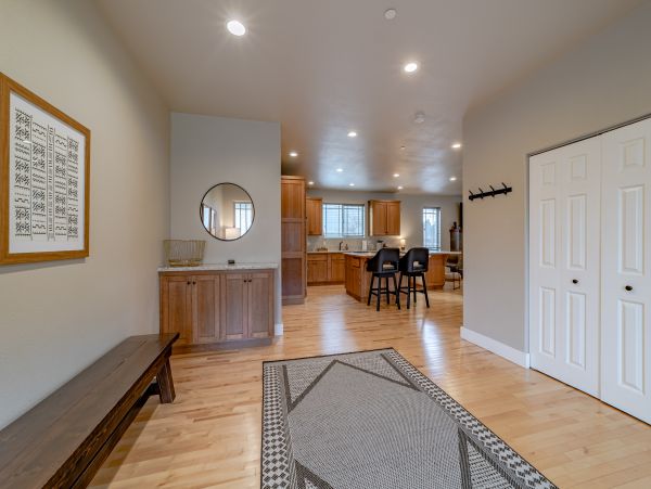 Mendocino Home 1027105